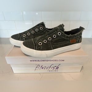 BLOWFISH GRAY WOMENS SNEAKERS